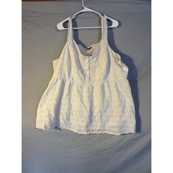 Torrid White Girlie Babydoll Shirt Top Blouse Womens Plus Size 5 5X Romantic - Picture 1 of 3